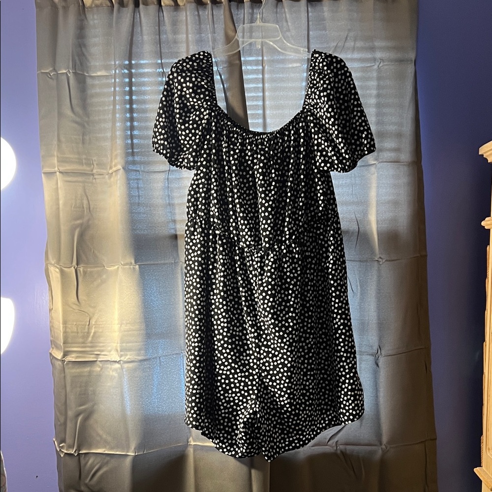 Women's Black and White Polka Dot Top
